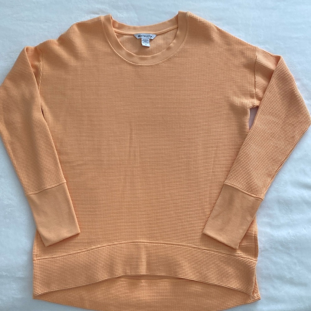 Athleta, Long Sleeve Shirt, Medium, Peach in color